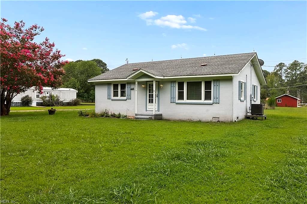 3070 Friends RD, HAYES VA 23072 - Photo 4