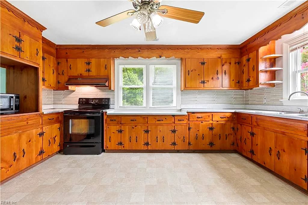 3070 Friends RD, HAYES VA 23072 thumb 8