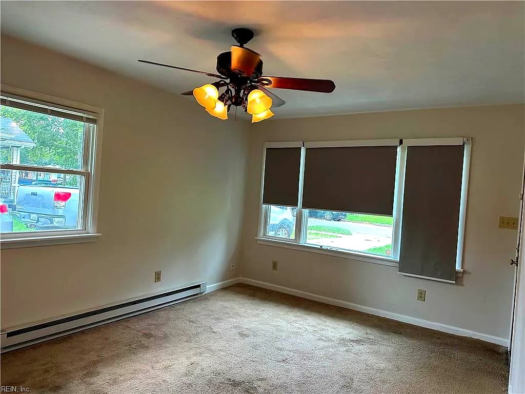 241 Woodview AVE, NORFOLK VA 23505 - Photo 4