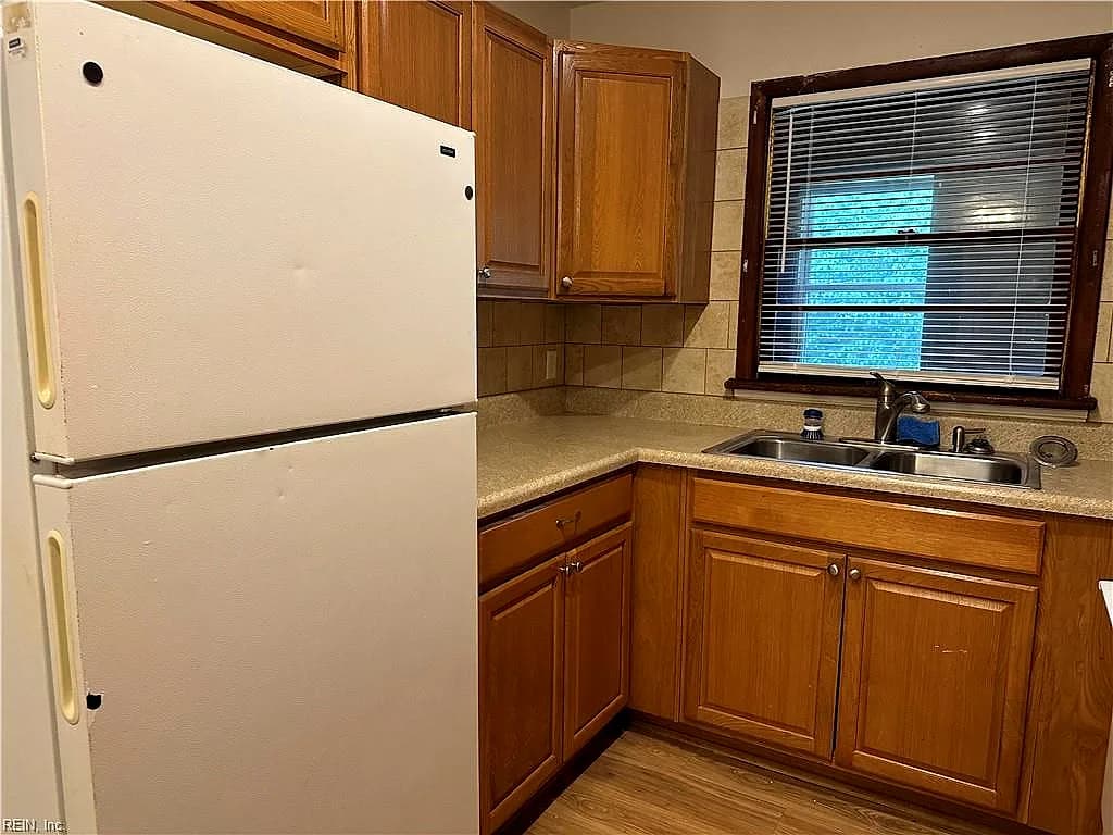 241 Woodview AVE, NORFOLK VA 23505 thumb 7
