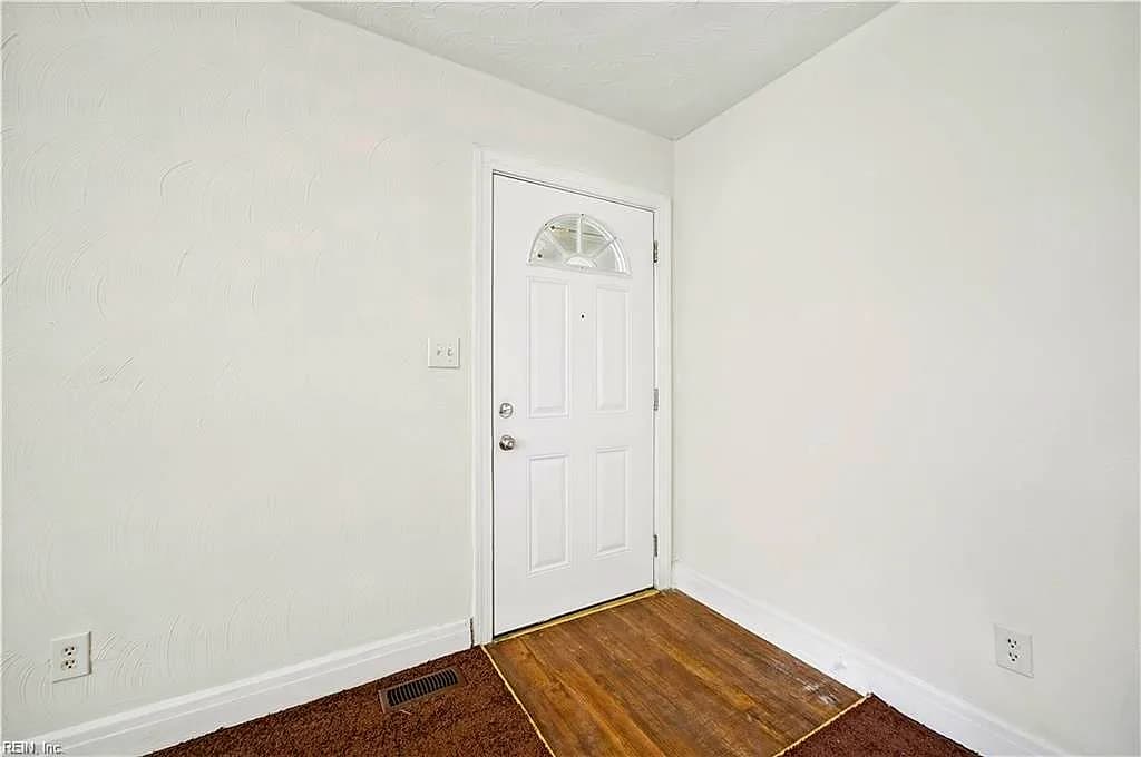 428 Melville RD, HAMPTON VA 23661 thumb 7