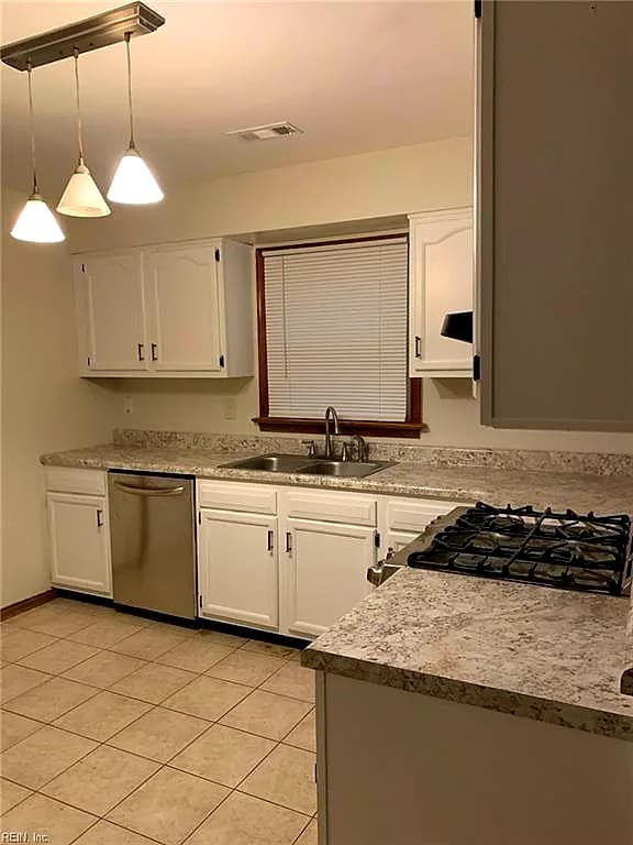 4101 Valencia RD, CHESAPEAKE VA 23321 thumb 9