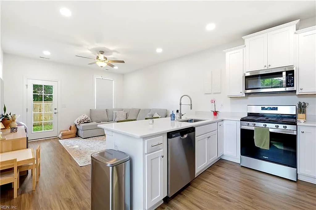 1557 Michigan AVE, VIRGINIA BEACH VA 23454 thumb 11