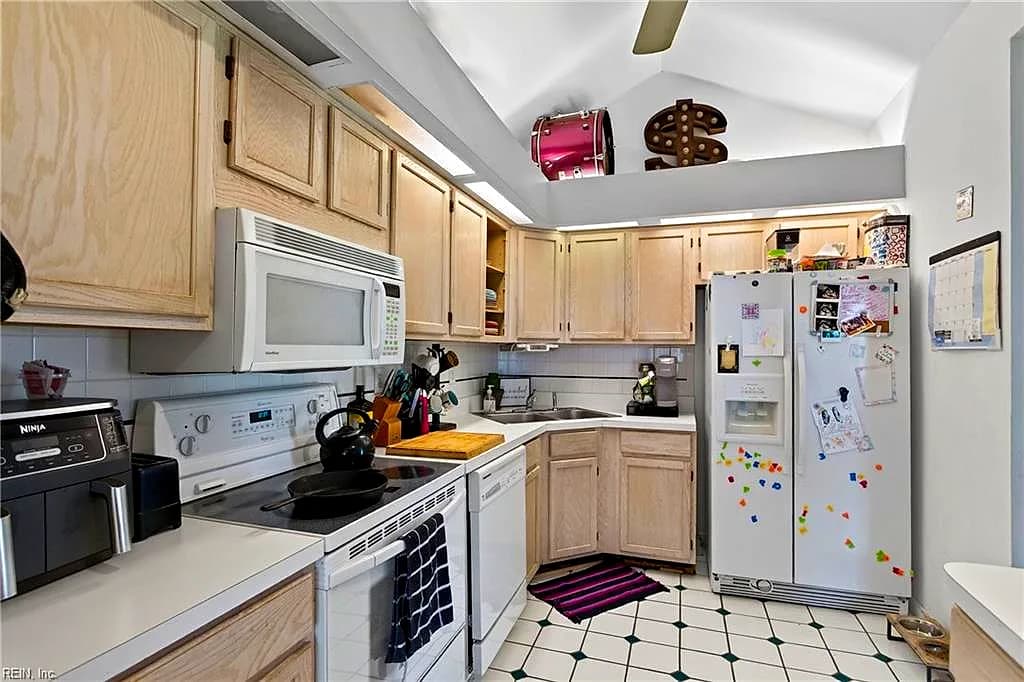 1305 Quail Creek HOLW #A, CHESAPEAKE VA 23320 thumb 9