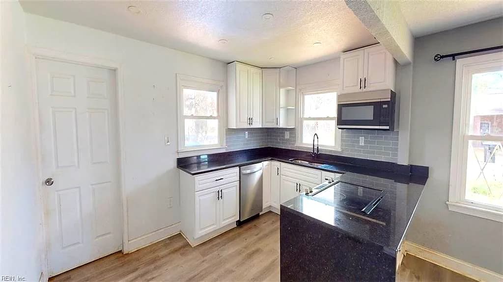 45 Salem ST, HAMPTON VA 23669 thumb 10