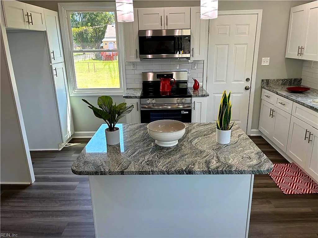 6376 Palem RD, NORFOLK VA 23513 - Photo 4