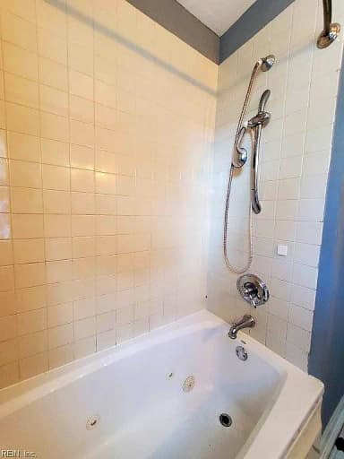 3746 Lenoir CIR, NORFOLK VA 23513 thumb 8