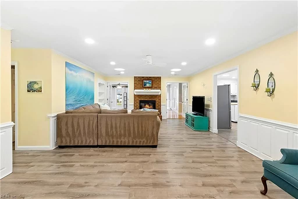 318 Rio DR, CHESAPEAKE VA 23322 thumb 8