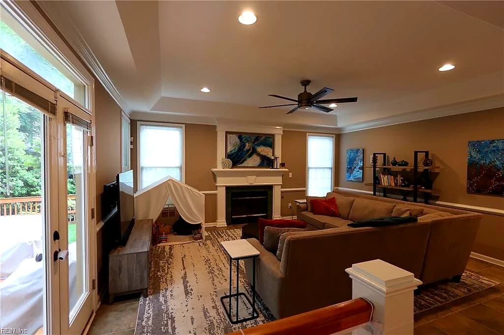 203 Rock Creek CT, YORKTOWN VA 23693 thumb 8