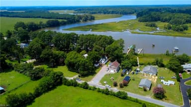 2559 Red Bank RD, GLOUCESTER VA 23061 thumb 3