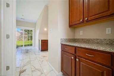 800 Crescent TRCE, CHESAPEAKE VA 23320 thumb 5