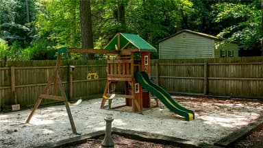200 Walden DR, YORKTOWN VA 23692 thumb 11