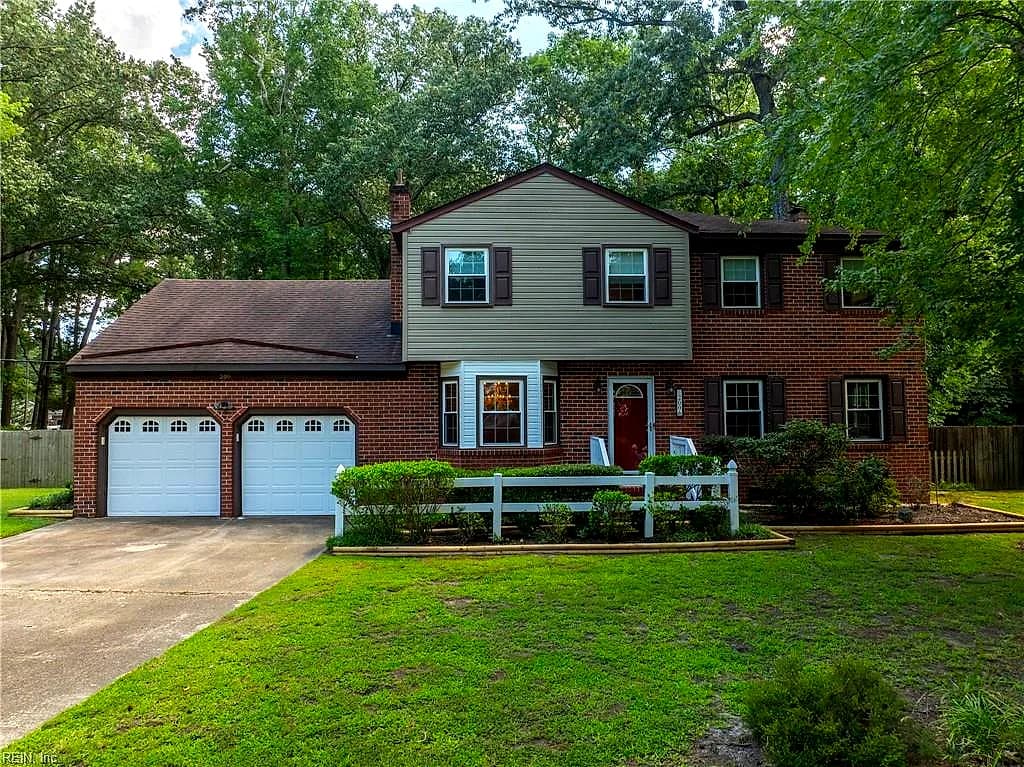 200 Walden DR, YORKTOWN VA 23692 - Photo 5