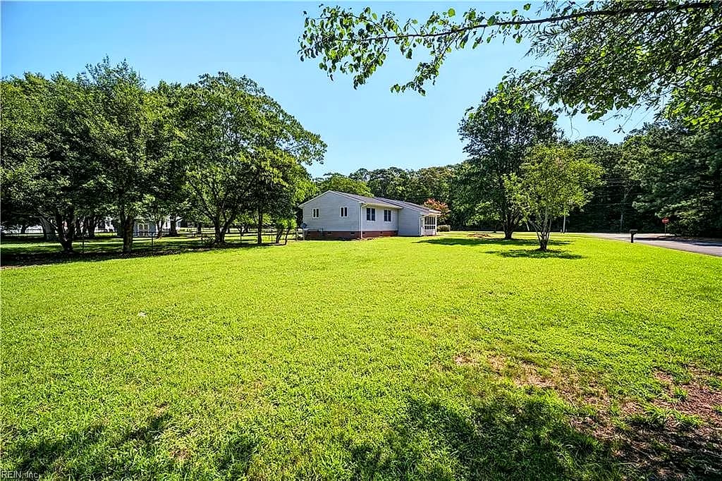 4516 Shirley DR, SUFFOLK VA 23434 - Photo 3