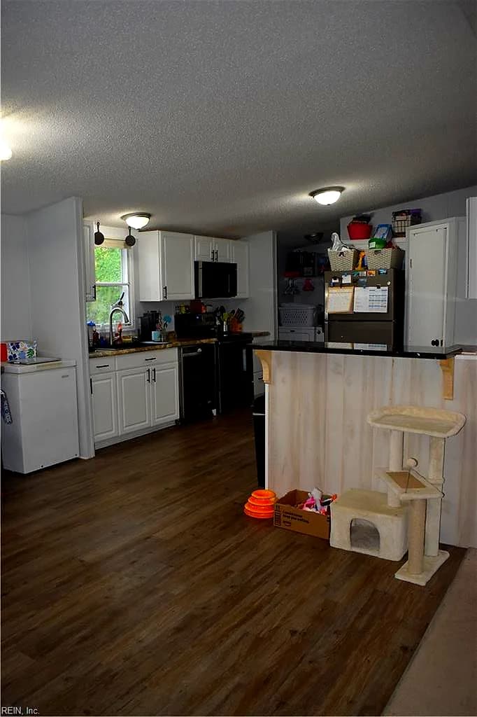 26049 Guy Place RD, COURTLAND VA 23837 thumb 9