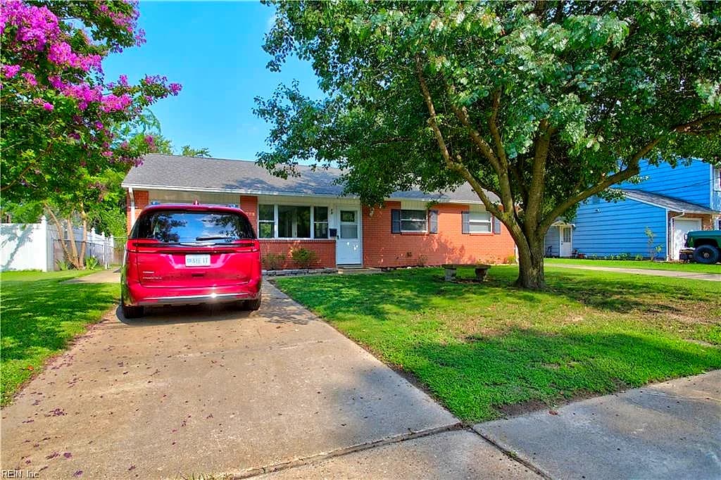 78 Harris Creek RD, HAMPTON VA 23669 - Photo 3
