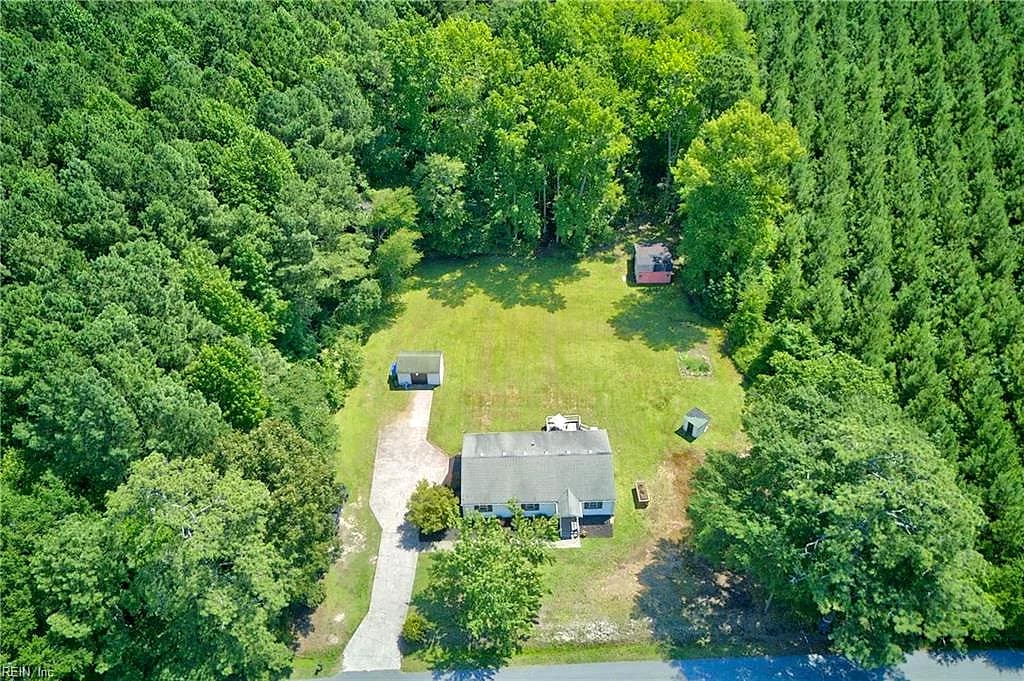 764 Greenway RD, SUFFOLK VA 23434 - Photo 3
