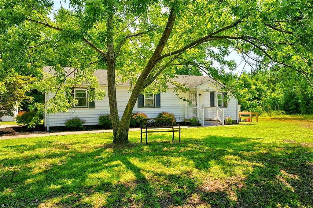 764 Greenway RD, SUFFOLK VA 23434 - Photo 4