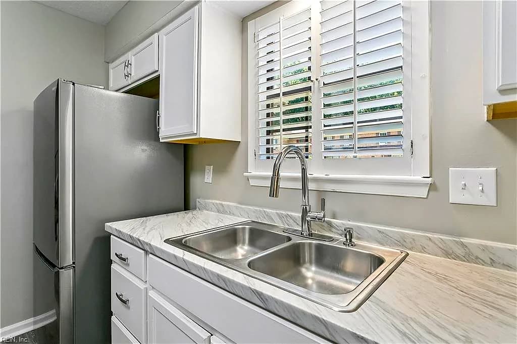 359 Deputy LN #E, NEWPORT NEWS VA 23608 thumb 11