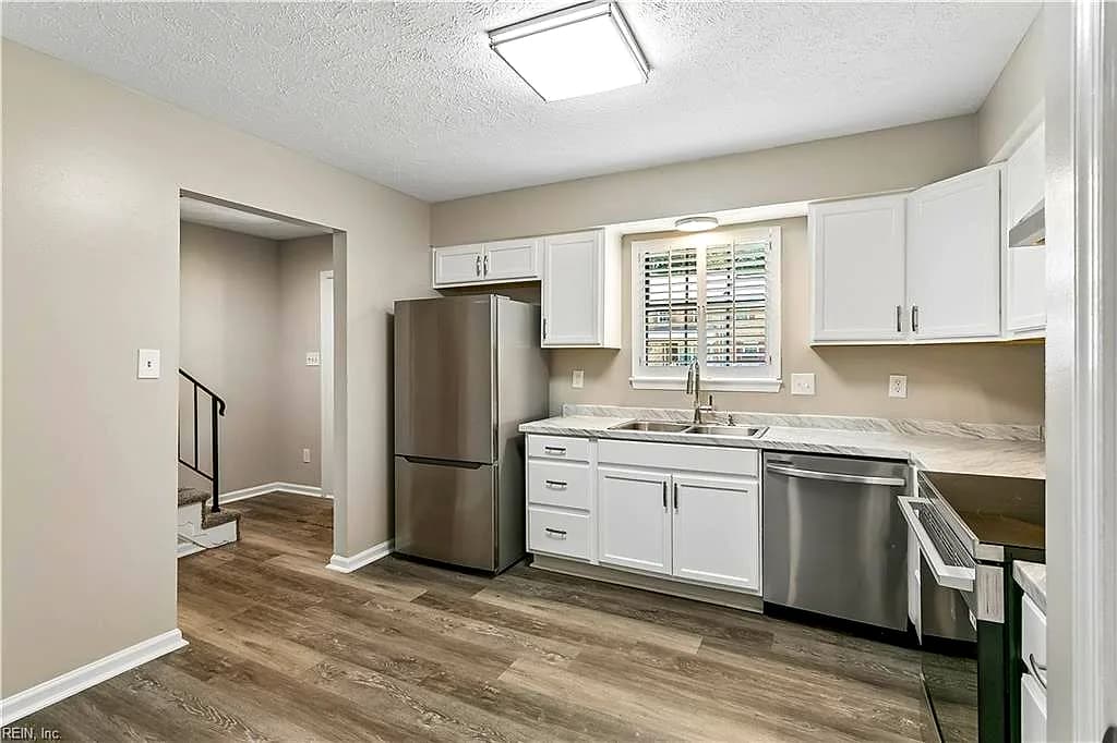 359 Deputy LN #E, NEWPORT NEWS VA 23608 thumb 9