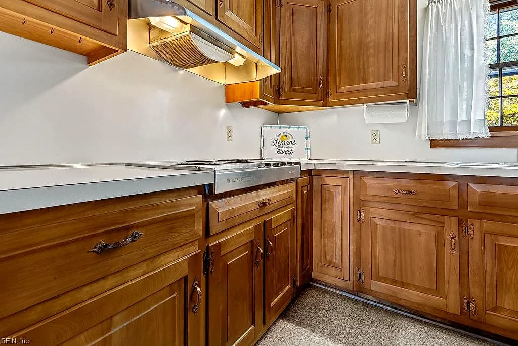 1328 Clay Street ST, FRANKLIN VA 23851 thumb 7