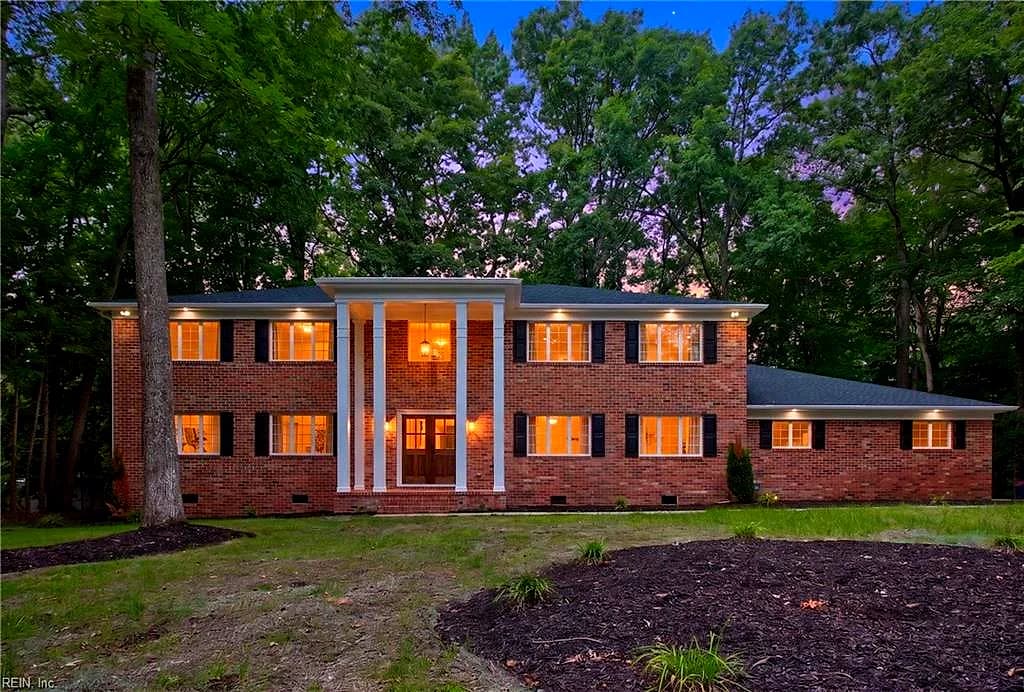 117 Crownpoint RD, WILLIAMSBURG VA 23185 - Photo 2