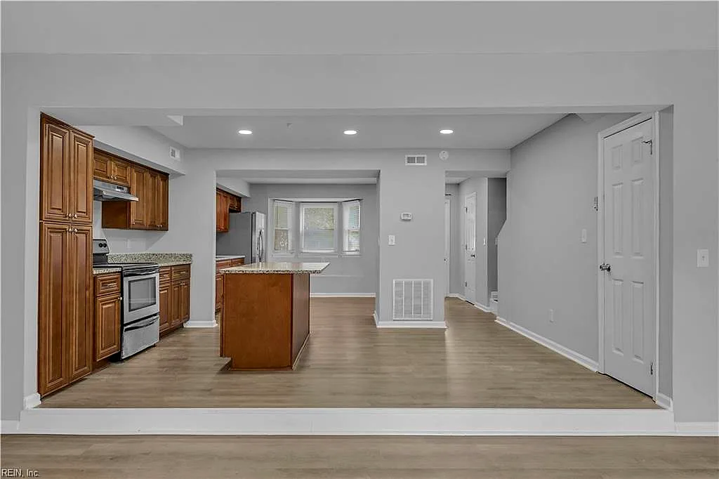 817 Biltmore DR, VIRGINIA BEACH VA 23454 thumb 11
