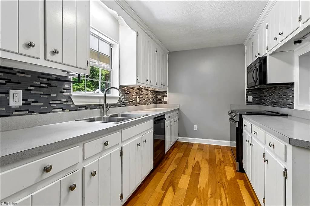 4406 Mallard DR, GLOUCESTER VA 23061 thumb 9