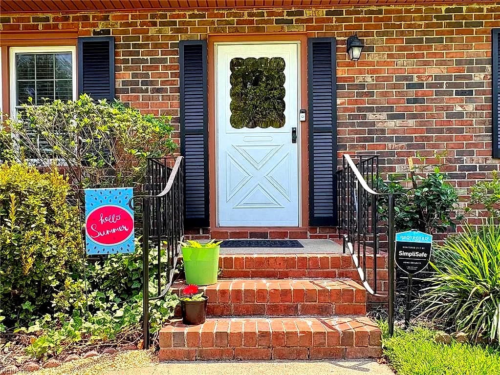 5213 Greenbrook DR, PORTSMOUTH VA 23703 - Photo 5