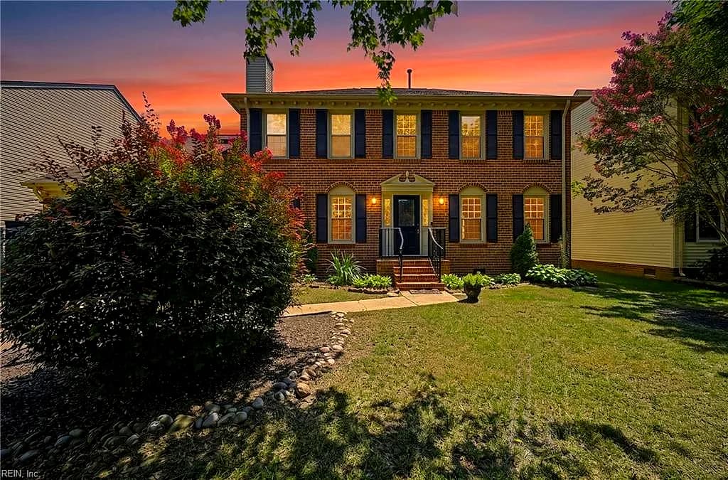 2028 Melstone DR, VIRGINIA BEACH VA 23456 - Photo 2