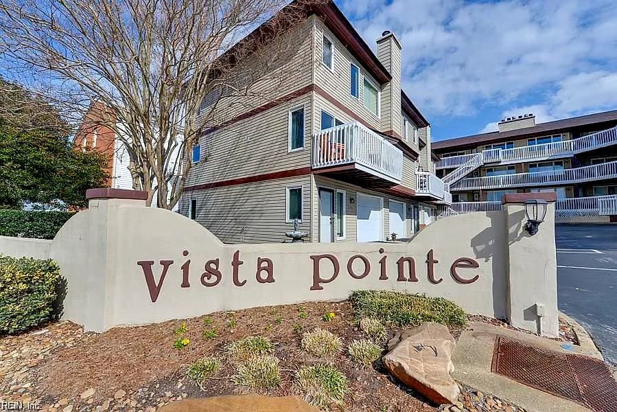 2228 Vista CIR, VIRGINIA BEACH VA 23451 - Main photo