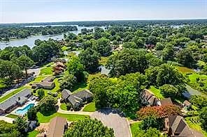 3000 Golden Hind RD, CHESAPEAKE VA 23321 thumb 6