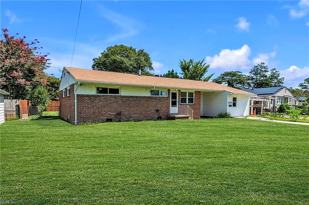 2440 Dominion AVE, NORFOLK VA 23518 - Photo 3