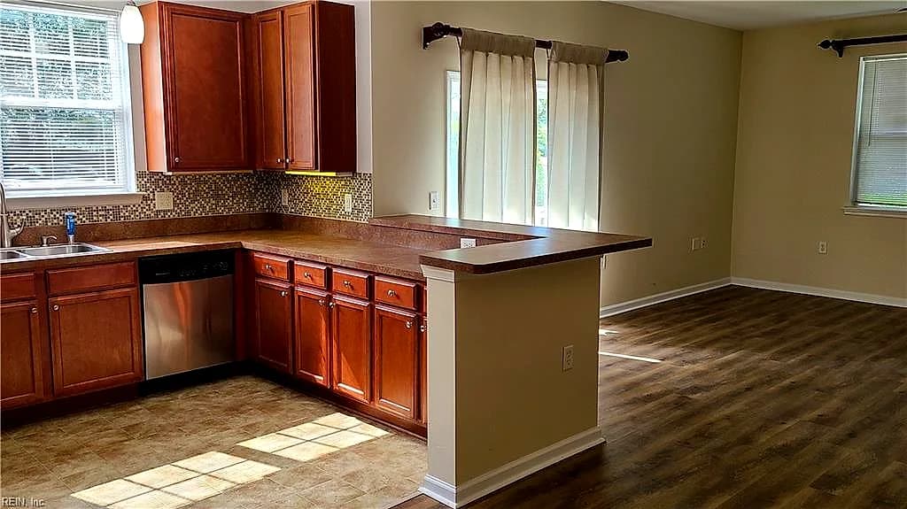 932 Southmoor DR #101, VIRGINIA BEACH VA 23455 thumb 12