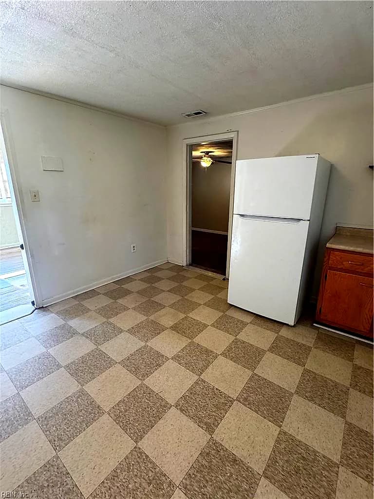 221 Remus LN, VIRGINIA BEACH VA 23452 thumb 6