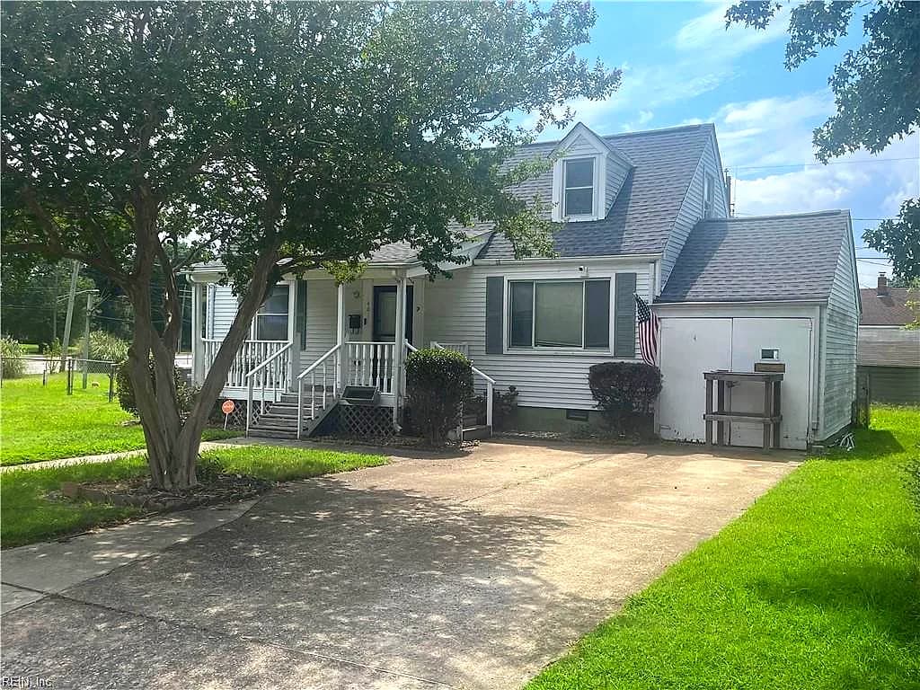 401 Shenandoah RD, HAMPTON VA 23661 - Main photo