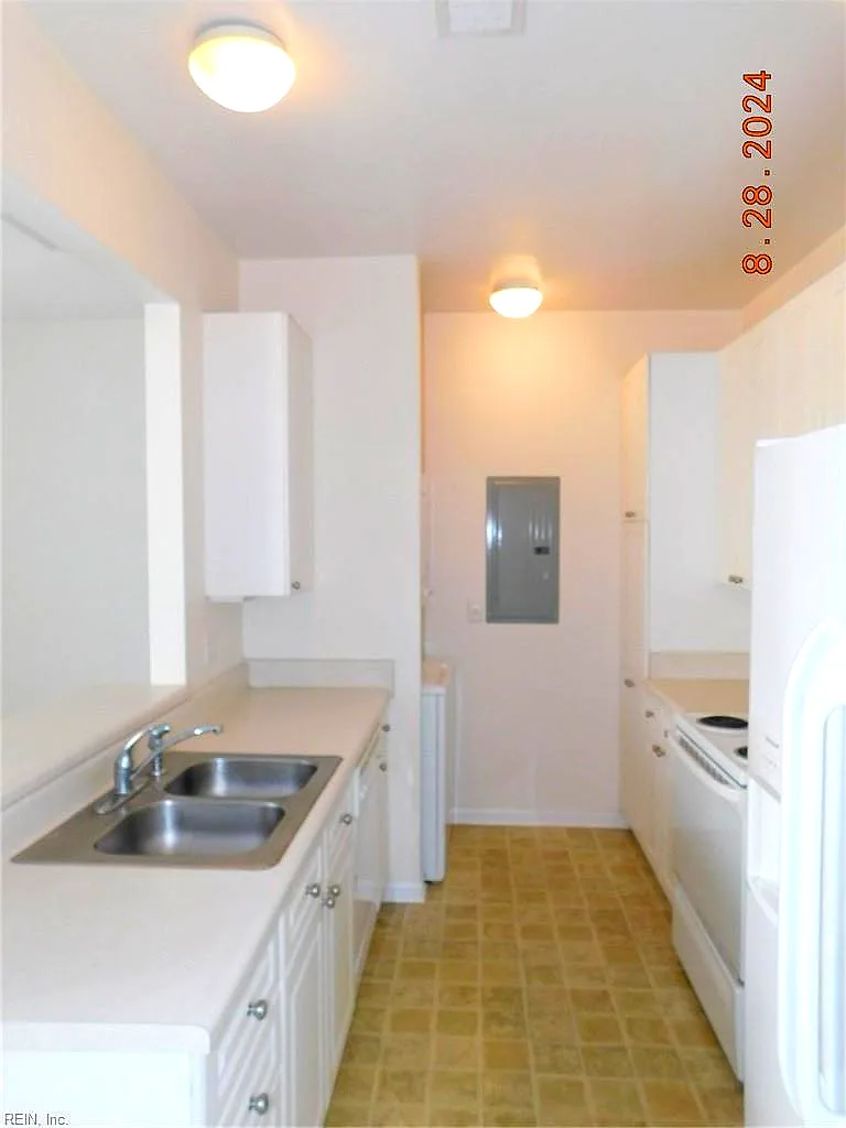 2381 Wessington DR, VIRGINIA BEACH VA 23454 thumb 6