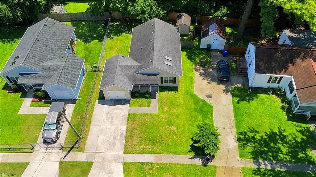 2716 Lens AVE, NORFOLK VA 23509 thumb 9
