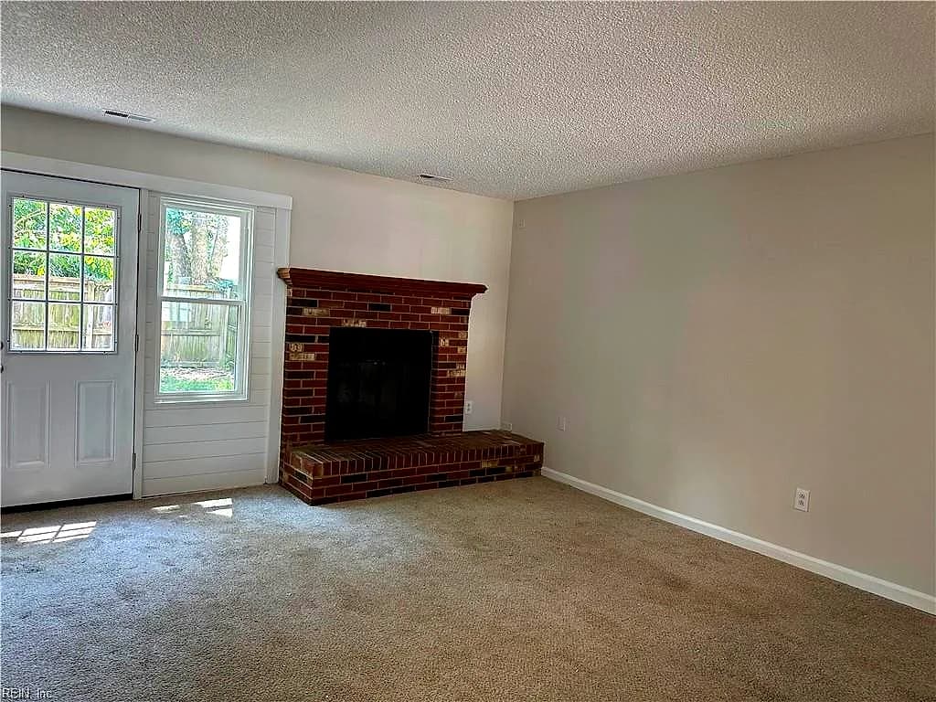 4711 Whitetail CT, VIRGINIA BEACH VA 23464 - Photo 3