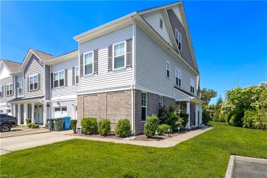 300 Sikeston LN, CHESAPEAKE VA 23322 thumb 1