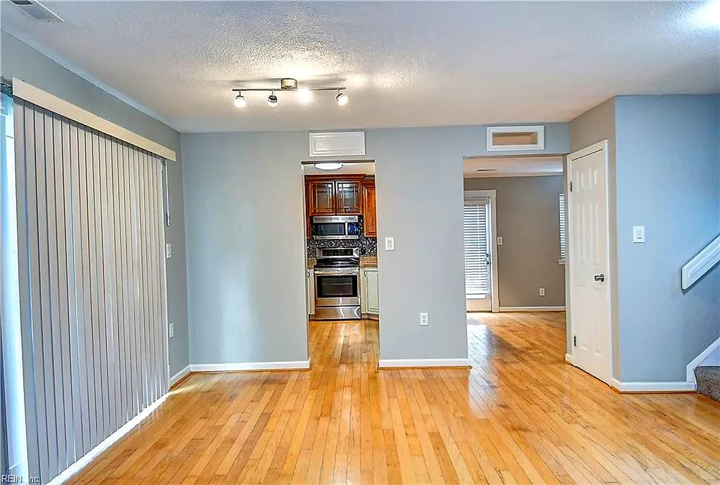 4924 Denny DR, VIRGINIA BEACH VA 23464 thumb 7