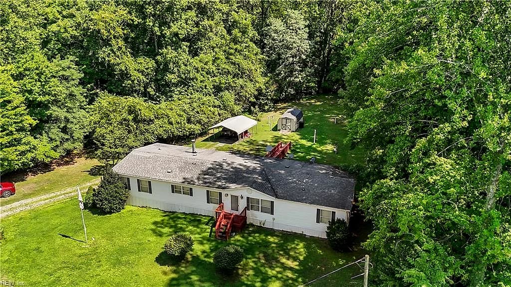 191 River RD, CLAREMONT VA 23899 - Photo 5