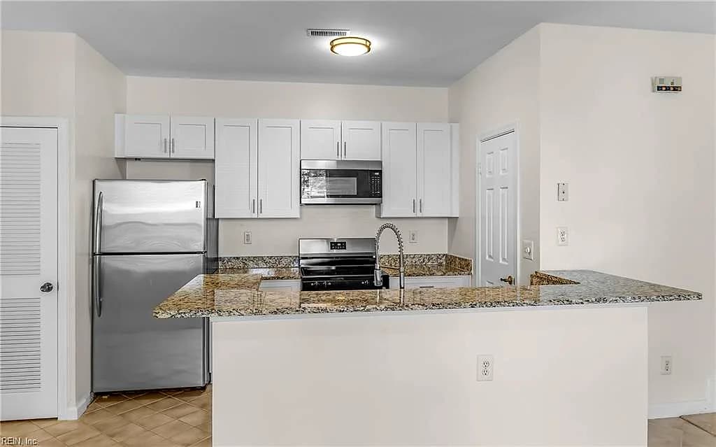 3201 Jade CT #103, VIRGINIA BEACH VA 23451 thumb 10