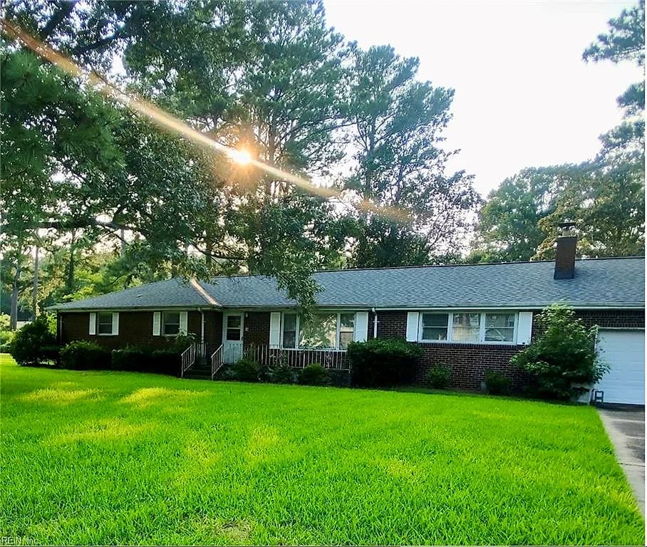 340 Fernwood Farm RD, CHESAPEAKE VA 23320 - Photo 2
