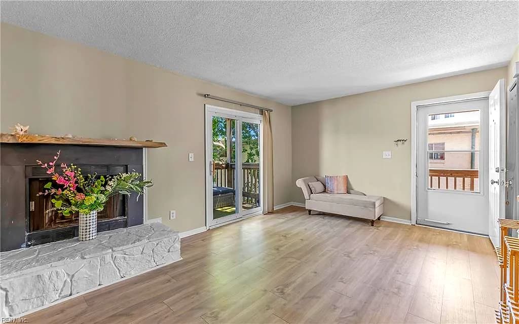 256 Portview AVE #D2, NORFOLK VA 23503 thumb 6