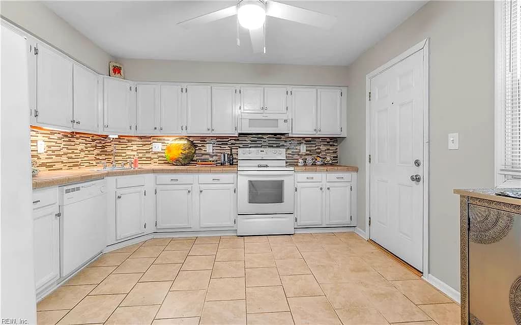 256 Portview AVE #D2, NORFOLK VA 23503 thumb 9