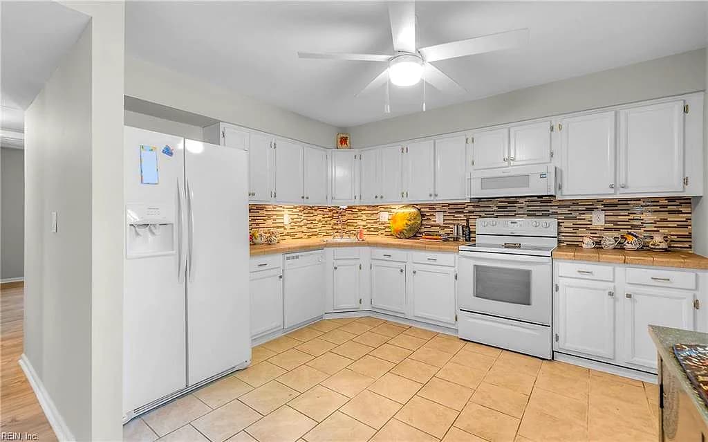 256 Portview AVE #D2, NORFOLK VA 23503 thumb 10