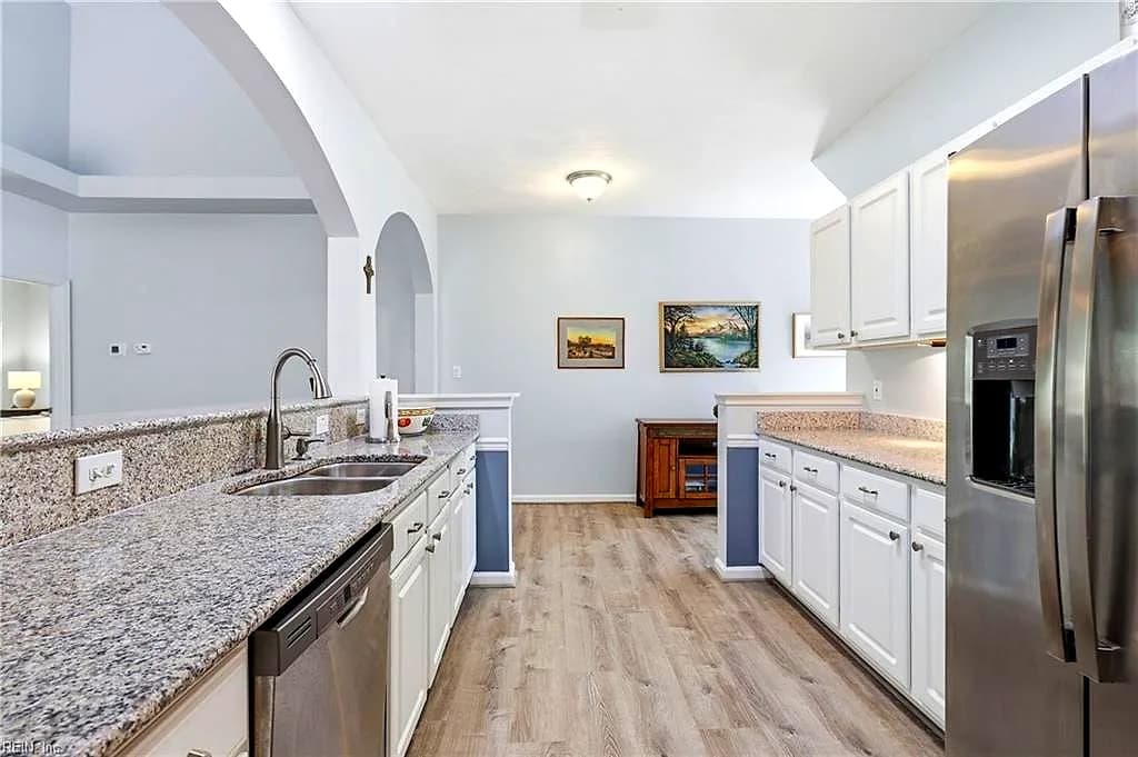 2720 Einstein DR, VIRGINIA BEACH VA 23456 thumb 8