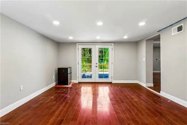 9571 Rowes Point RD, HAYES VA 23072 thumb 7