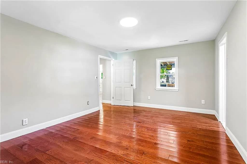 9571 Rowes Point RD, HAYES VA 23072 thumb 10